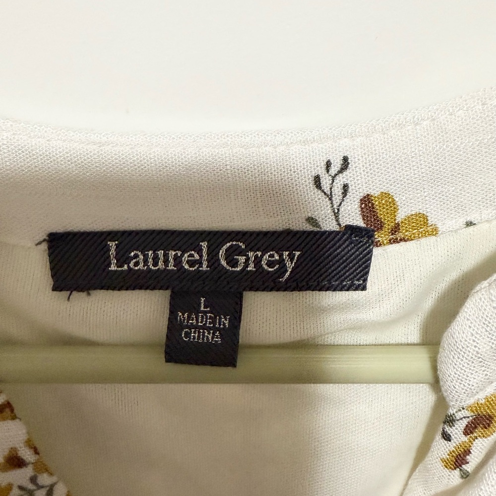 Floral Print White Dress size Large - Picture 7 of 8